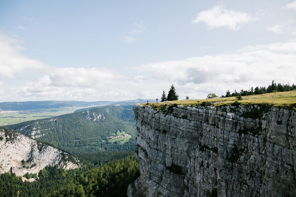 image de paysage qu'on retrouve dans le guide suisse
