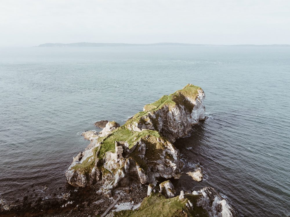Lors d'un road-trip en Irlande, on peut admirer la côte Atlantique.