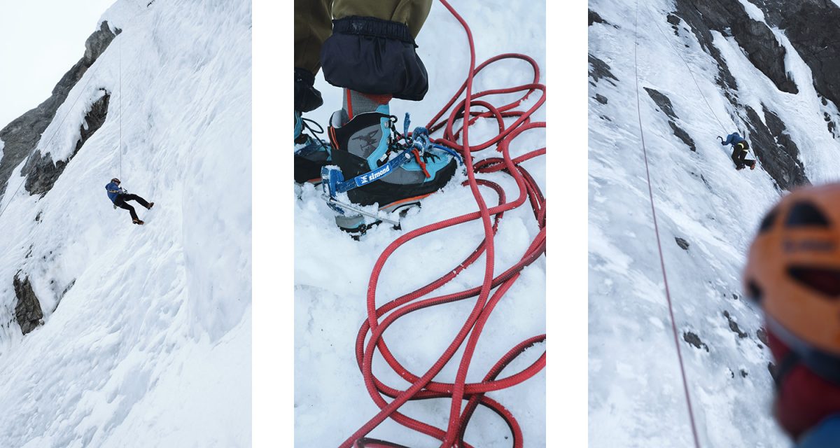 Comme en escalade, en cascade de glace, on doit s'arrurer avec des cordes.