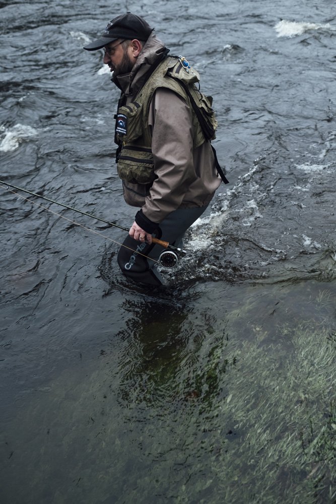 Daniel Souchet notre guide de la pêche à la mouche. Un professionnel de cet art noble.