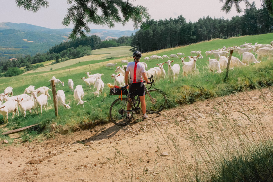Trois jours de vélo gravel à travers les Monts d’Ardèche