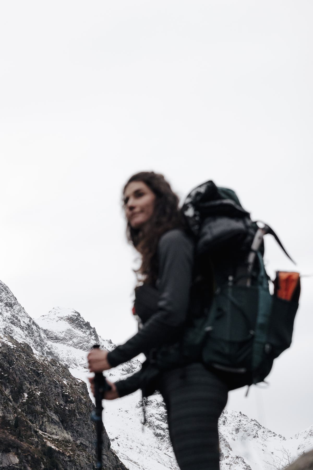 Laurine s'apprête à faire l'ascension du Mont Buet