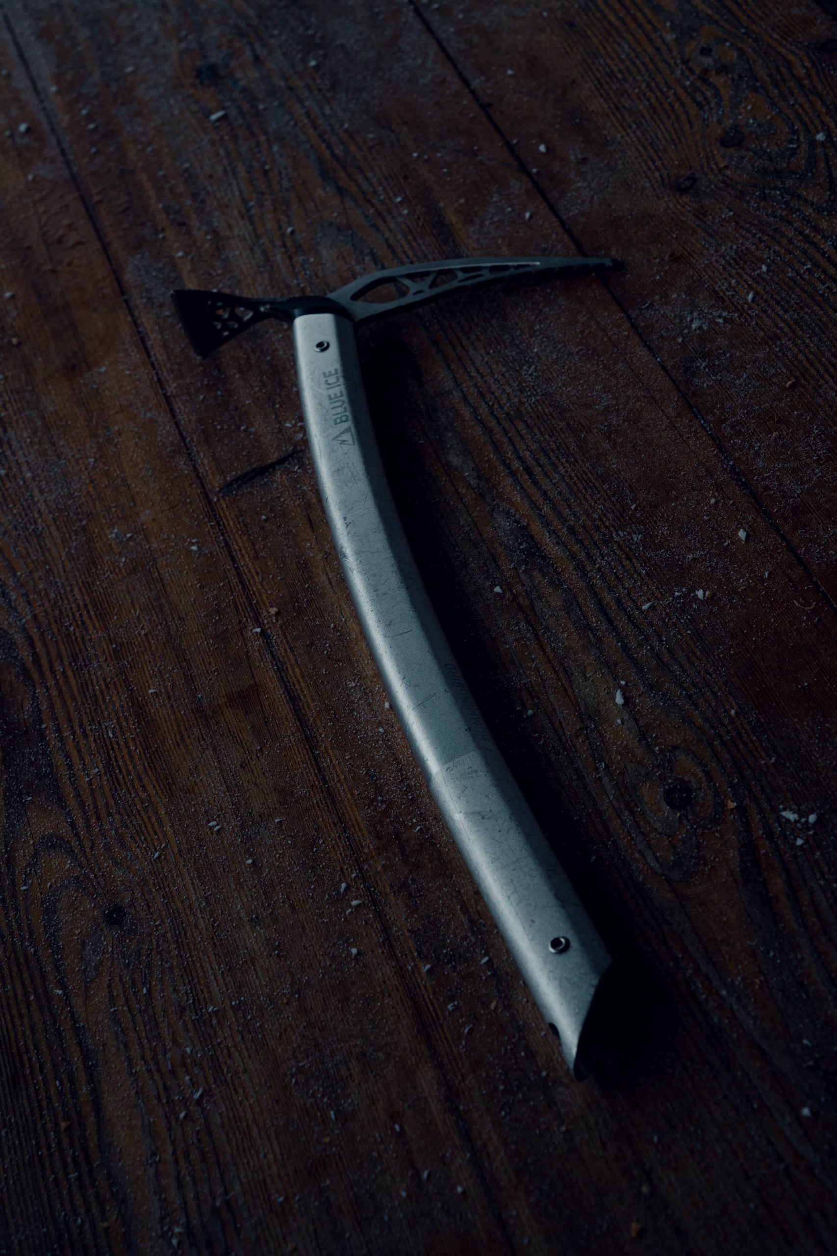 L'initiation au ski de randonnée ne se fait pas sans piolet